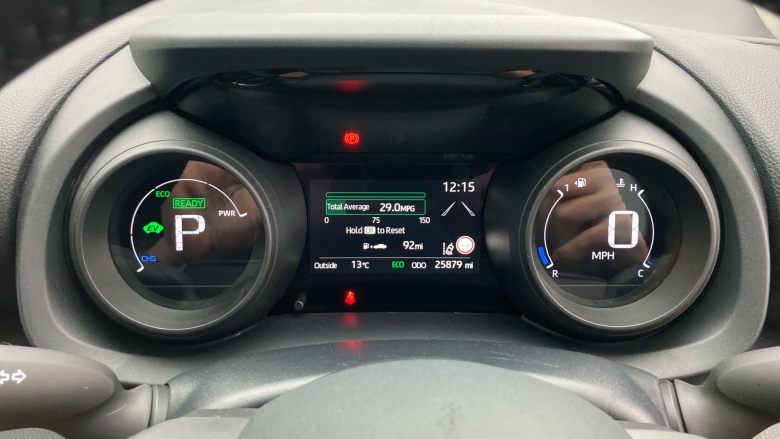 Toyota Yaris 1.5 Hybrid Design 5dr CVT Hybrid Hatchback